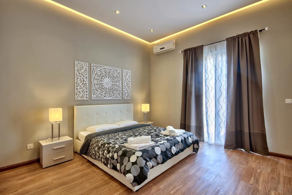 Villa Gaia - Sunset Views, Indoor Heated Pool, Sauna And Games Room Mellieħa Exteriör bild