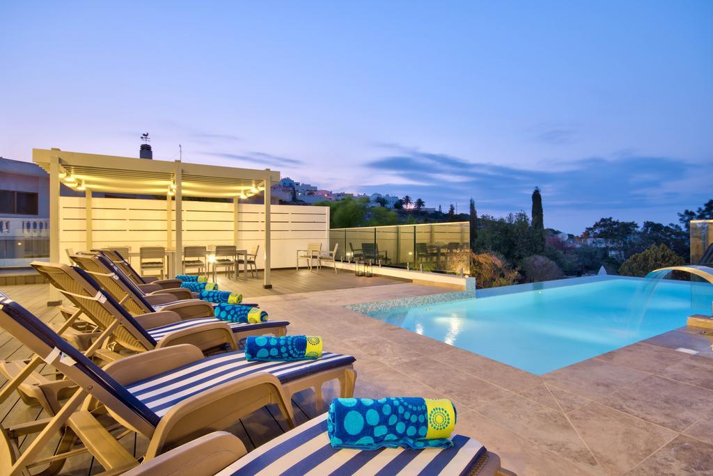 Villa Gaia - Sunset Views, Indoor Heated Pool, Sauna And Games Room Mellieħa Exteriör bild